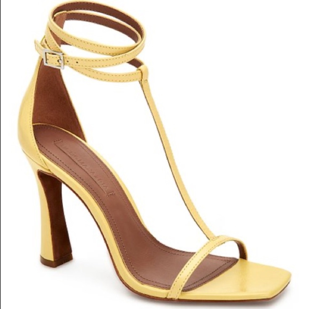 BCBGMAXAZRIA Ina Rodi T-Strap Leather Sandal 8M